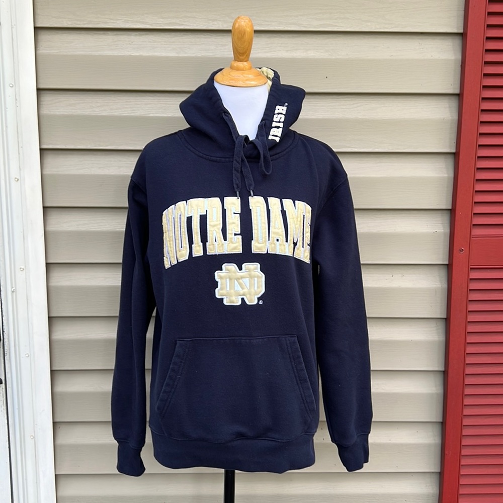 Colosseum Navy Notre Dame Pullover Hoodie with Cream Logo